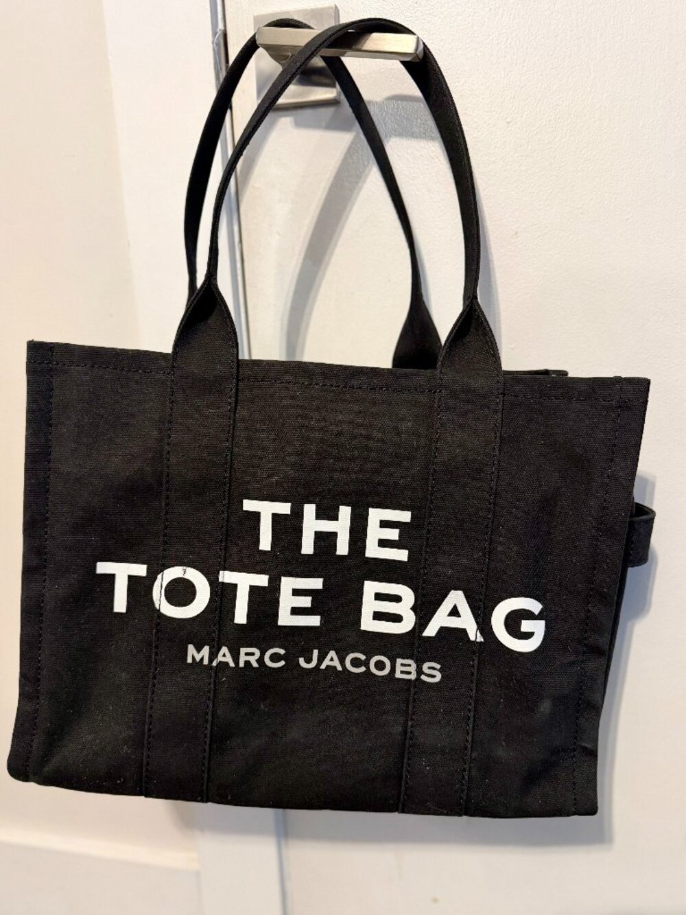 MARC JACOBS - The Large Tote Bag - Black